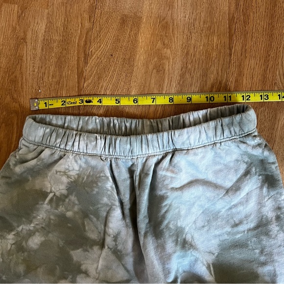 American Giant Green Tie Dye Sweatshirt and Pants Set - Picture 7 of 8